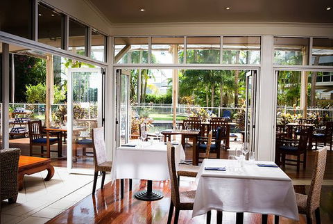 Poolside Restaurant - Broome Tourism 0