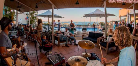 Anchor Bar - Broome Tourism 1