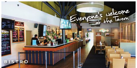 Empire Bay Tavern - Broome Tourism 10