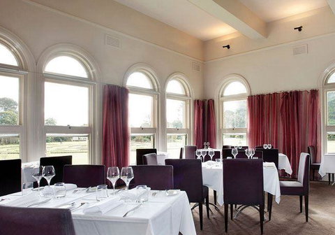 Albert Park Hotel - Broome Tourism 7