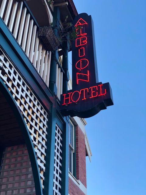 Albion Hotel - Broome Tourism 2