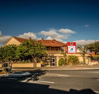Port Noarlunga Hotel - Broome Tourism
