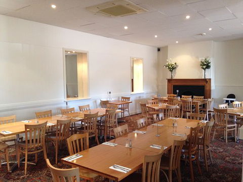 Hannaville Hotel - Broome Tourism 0