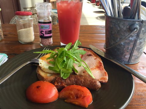 Mamma Lous - Broome Tourism 0
