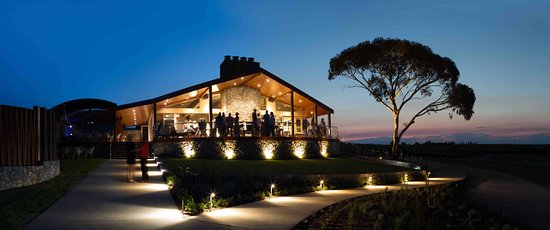  Broome Tourism
