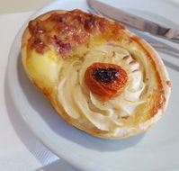Minlaton Bakery - Broome Tourism