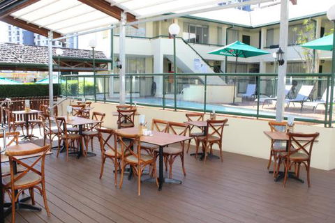 D'Arcy Arms Motel & Restaurant - Broome Tourism 0