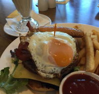 Signatures Restaurant Lakelands - Broome Tourism
