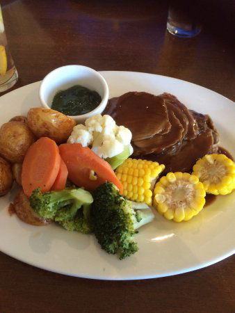 Shearers Arms Tavern - Broome Tourism 0