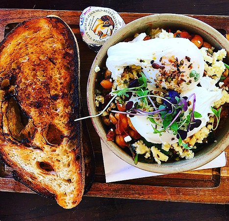 Avenue Road Cafe - Broome Tourism 0