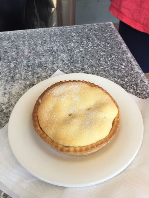 Pie & Pastry Paradise - Broome Tourism 4