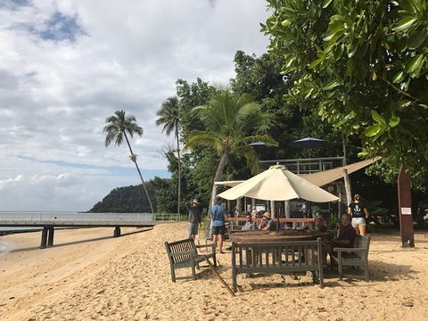 Sunset Bar Dunk Island - Broome Tourism 0