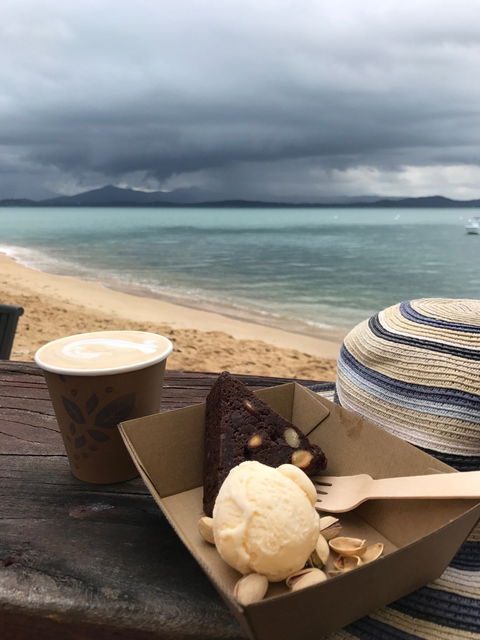 Sunset Bar Dunk Island - Broome Tourism 6