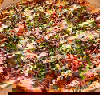 Lina's Pizza - Broome Tourism