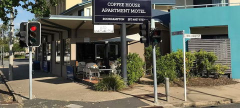 The Coffee House Apartments & Bistro - Broome Tourism 0