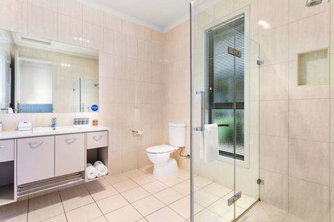 Quality Suites Point Cook Seasons 5 - Broome Tourism 9