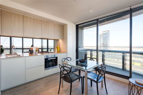 Orange Stay Apartments - Broome Tourism 6