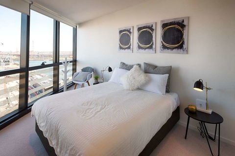 Orange Stay Apartments - Broome Tourism 9