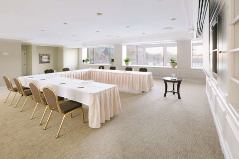 The Stamford Plaza Brisbane - Broome Tourism 8