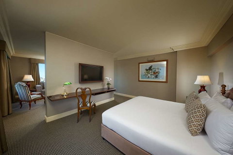 The Stamford Plaza Brisbane - Broome Tourism 12