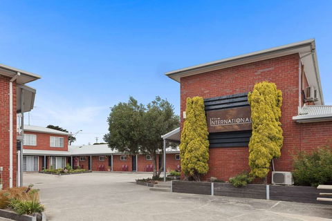 Comfort Inn, The International - Broome Tourism 0