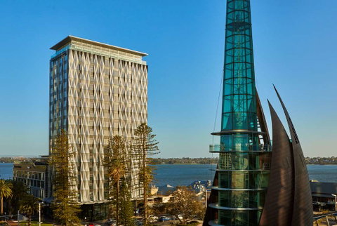 DoubleTree by Hilton Perth Waterfront - Broome Tourism 0