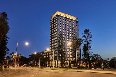 DoubleTree by Hilton Perth Waterfront - Broome Tourism 2