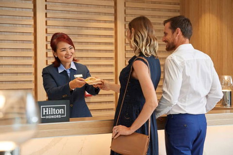 DoubleTree by Hilton Perth Waterfront - Broome Tourism 4