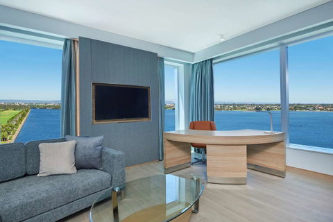 DoubleTree by Hilton Perth Waterfront - Broome Tourism 7