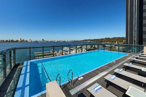 DoubleTree by Hilton Perth Waterfront - Broome Tourism 10