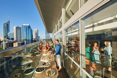 DoubleTree by Hilton Perth Waterfront - Broome Tourism 15