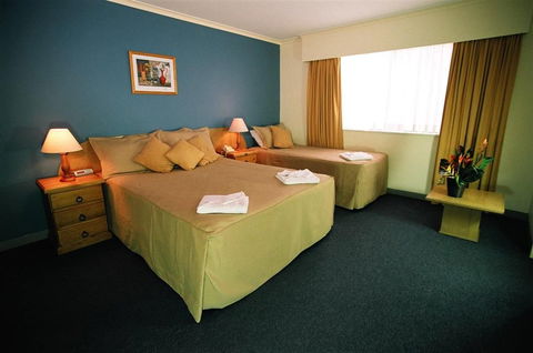 Mount Ommaney Hotel Apartments - Broome Tourism 3