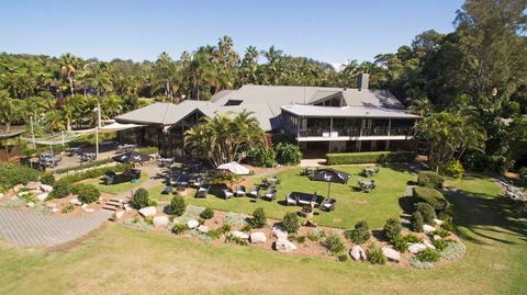 BreakFree Aanuka Beach Resort - Broome Tourism 1