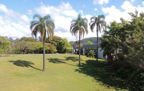 Comfort Inn Premier Coffs Harbour - Broome Tourism 0
