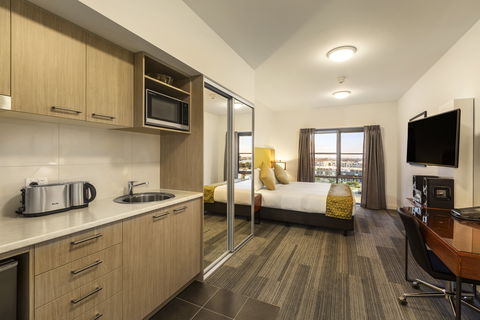 Quest Melbourne Airport - Broome Tourism 1