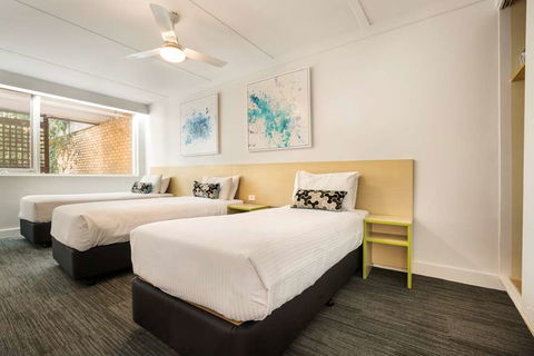 Nightcap At Coolaroo Hotel - Broome Tourism 13