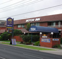 Hume Villa Motor Inn - Broome Tourism