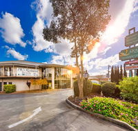 Quality Hotel Melbourne Airport - Broome Tourism