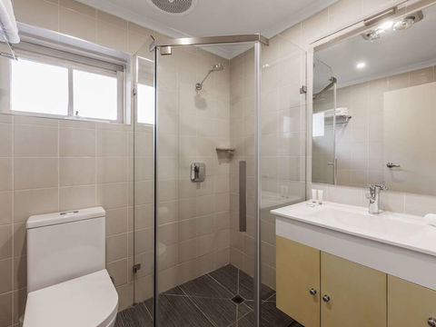 Quality Hotel Melbourne Airport - Broome Tourism 12