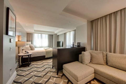 Mayfair Hotel - Broome Tourism 5