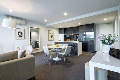 381 Cremorne - Broome Tourism 4