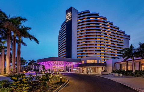 The Star Grand Hotel, Gold Coast - Broome Tourism 1