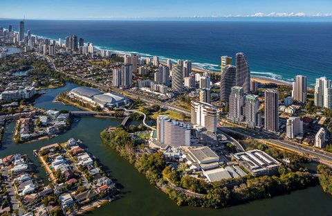 The Star Grand Hotel, Gold Coast - Broome Tourism 2