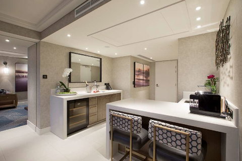 The Star Grand Hotel, Gold Coast - Broome Tourism 11