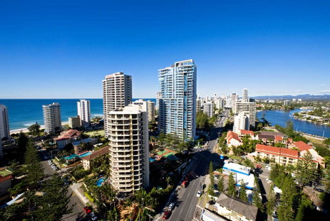 Wyndham Surfers Paradise Resort - Broome Tourism 0
