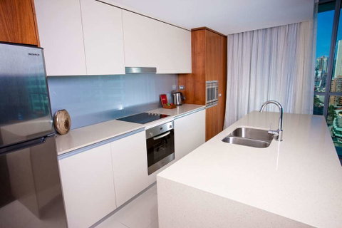 Wyndham Surfers Paradise Resort - Broome Tourism 16