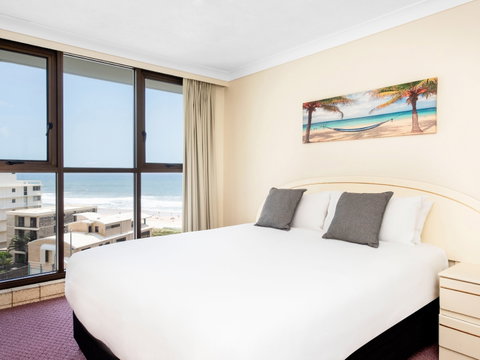 BreakFree Acapulco Resort - Broome Tourism 9