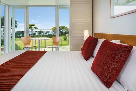 Mantra Lorne - Broome Tourism 4
