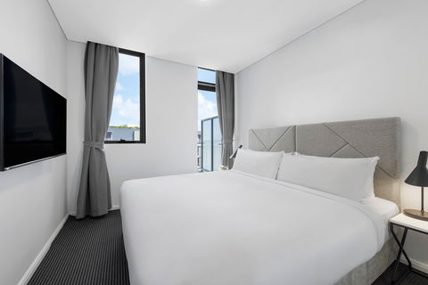 Meriton Suites Zetland - Broome Tourism 14