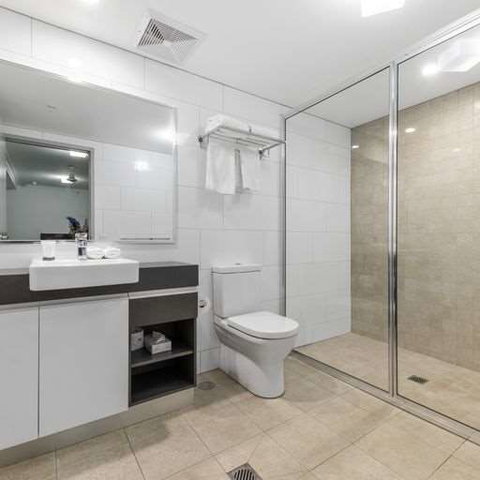 H on Mitchell Apartment Hotel - Broome Tourism 2
